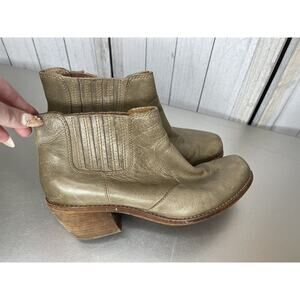 Latigo Panama Ankle Boots Size 8.5 Green Leather Slip On Block Heel